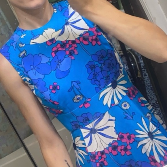 Vintage 70s Dress - Picture 6 of 10